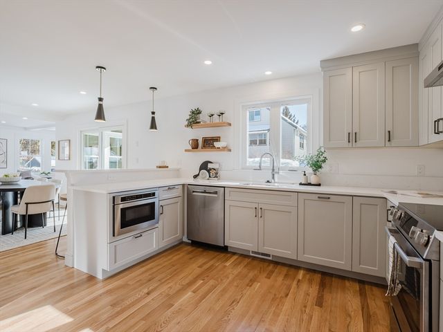 75 Foster Rd. 1, Belmont, MA 02478