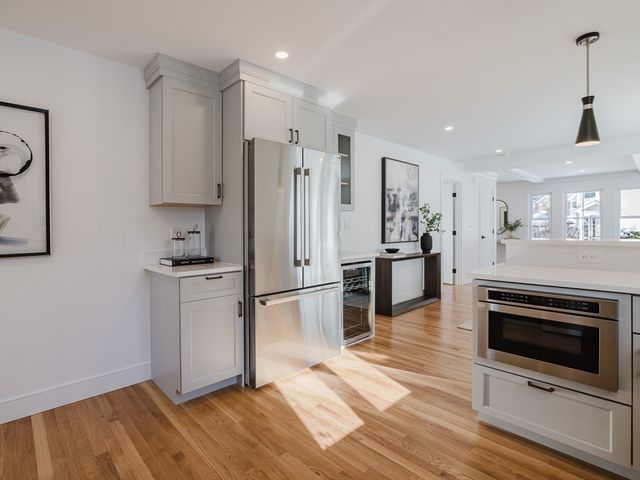 75 Foster Rd. 1, Belmont, MA 02478