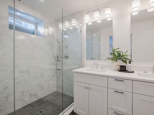 75 Foster Rd. 1, Belmont, MA 02478