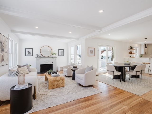 75 Foster Rd. 1, Belmont, MA 02478