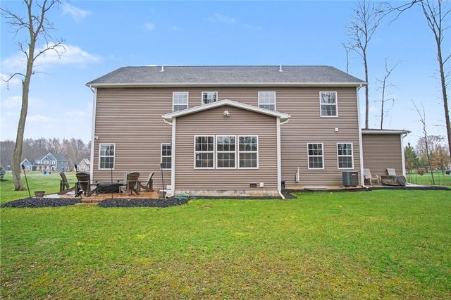 248 Hillbridge Drive, Greece, NY 14612