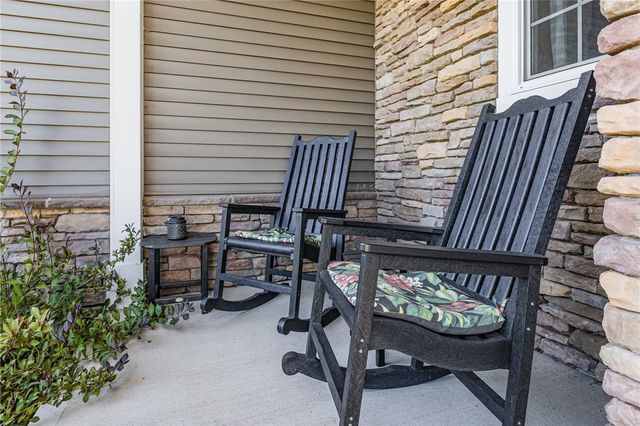 248 Hillbridge Drive, Greece, NY 14612