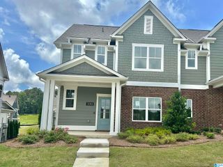 1008 UNALI TOWNES LOOP E, Leeds, AL 35094