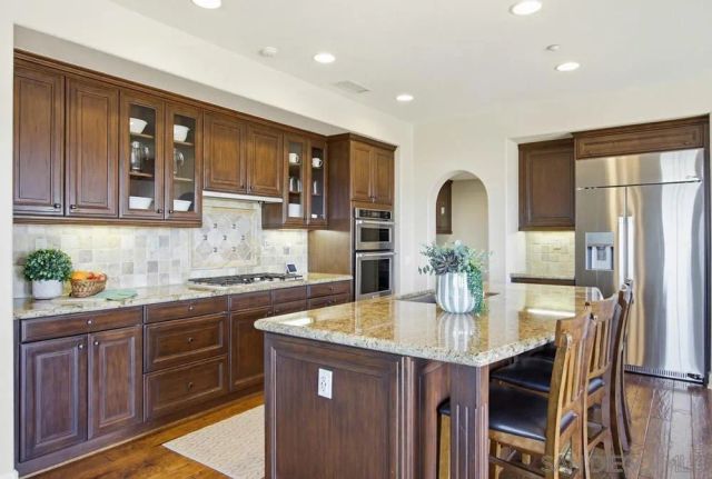 7970 Entrada De Luz E, San Diego, CA 92127