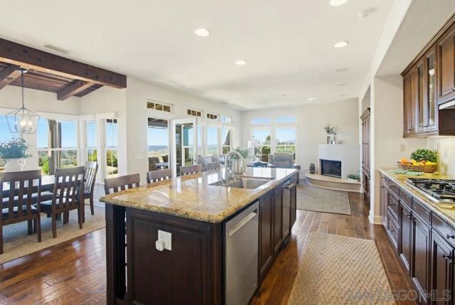 7970 Entrada De Luz E, San Diego, CA 92127