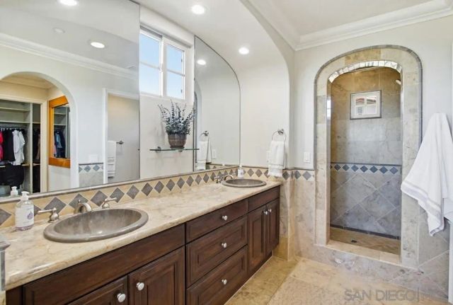 7970 Entrada De Luz E, San Diego, CA 92127