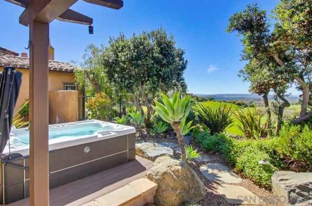 7970 Entrada De Luz E, San Diego, CA 92127