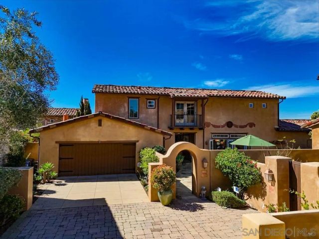 7970 Entrada De Luz E, San Diego, CA 92127