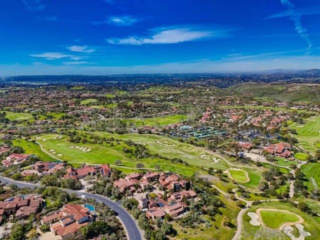 7970 Entrada De Luz E, San Diego, CA 92127