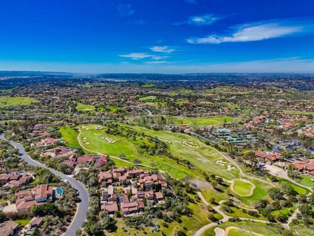 7970 Entrada De Luz E, San Diego, CA 92127