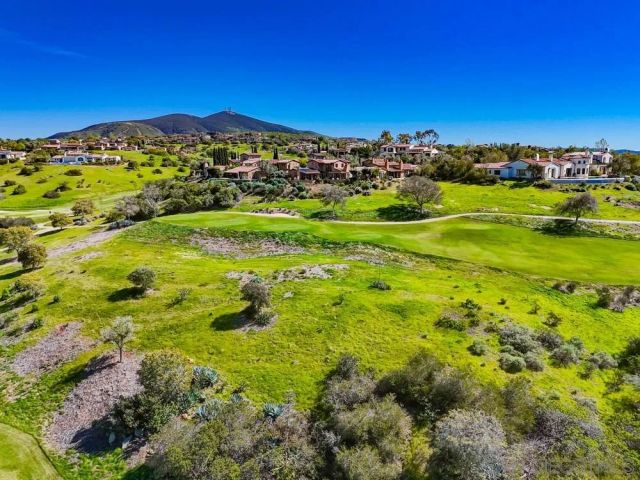 7970 Entrada De Luz E, San Diego, CA 92127