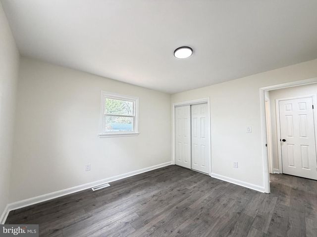 7629 HURON DR, Gainesville, VA 20155