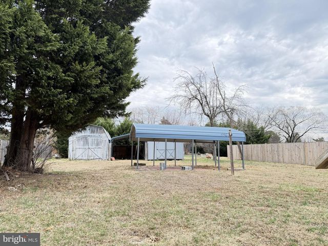 7629 HURON DR, Gainesville, VA 20155