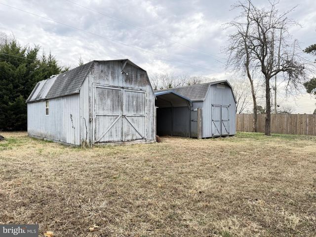 7629 HURON DR, Gainesville, VA 20155