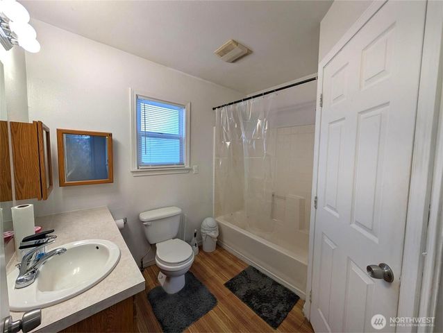 3420 26th Avenue NE, Olympia, WA 98506