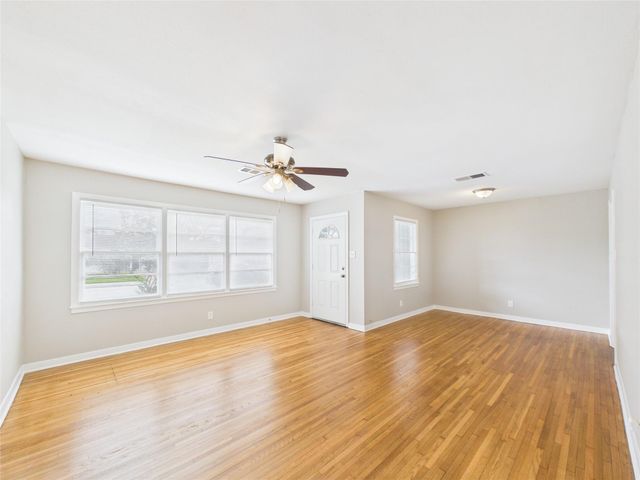 825 Grove Street, Deer Park, TX 77536