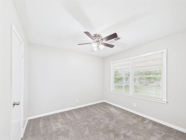 825 Grove Street, Deer Park, TX 77536