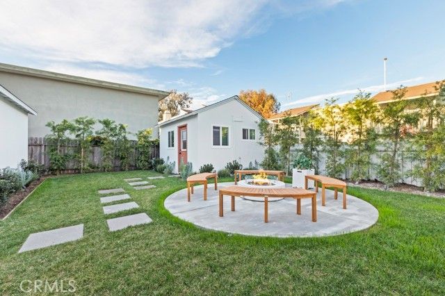 2019 Orange Avenue, Costa Mesa, CA 92627