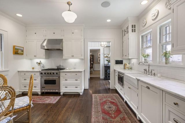 515 Collier Road, Atlanta, GA 30318
