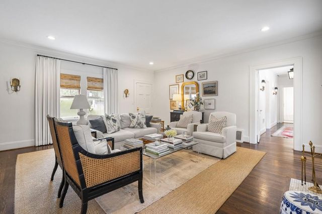 515 Collier Road, Atlanta, GA 30318