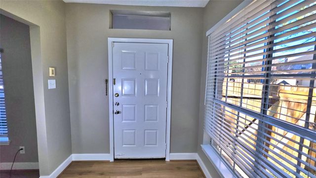 5803 Cinnamon Creek Circle, Houston, TX 77084