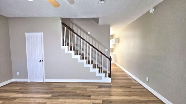 5803 Cinnamon Creek Circle, Houston, TX 77084