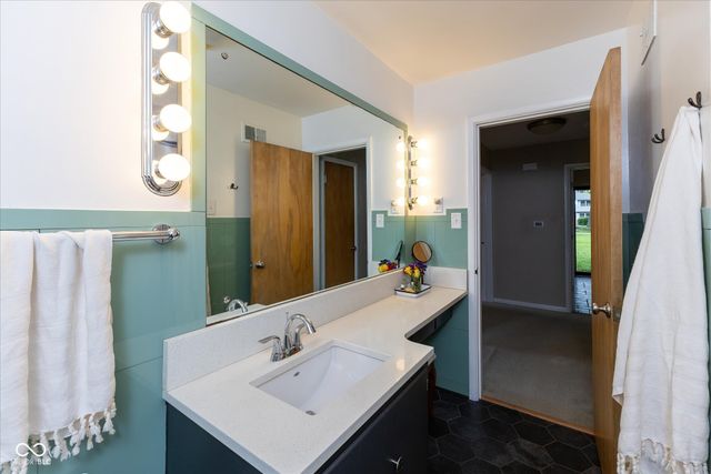 8627 N Pennsylvania Street, Indianapolis, IN 46240