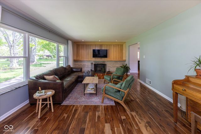 8627 N Pennsylvania Street, Indianapolis, IN 46240