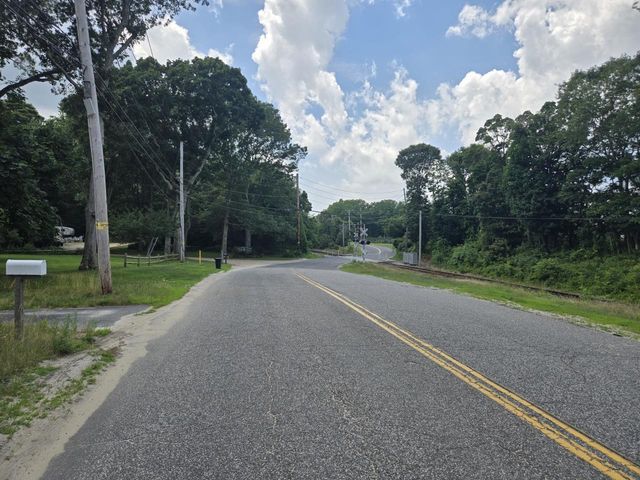 2665 River Road, Calverton, NY 11933