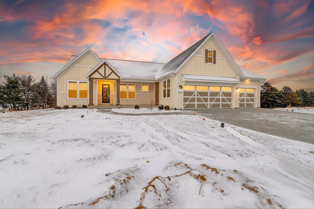 8020 Turning Stone, Texas Twp, MI 49009