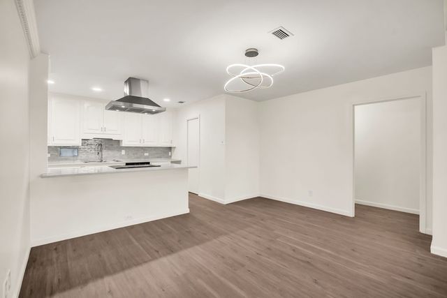 6335 W Northwest Highway 411, Dallas, TX 75225