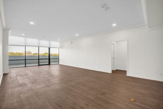 6335 W Northwest Highway 411, Dallas, TX 75225