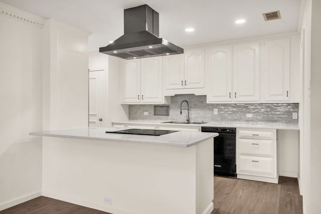 6335 W Northwest Highway 411, Dallas, TX 75225