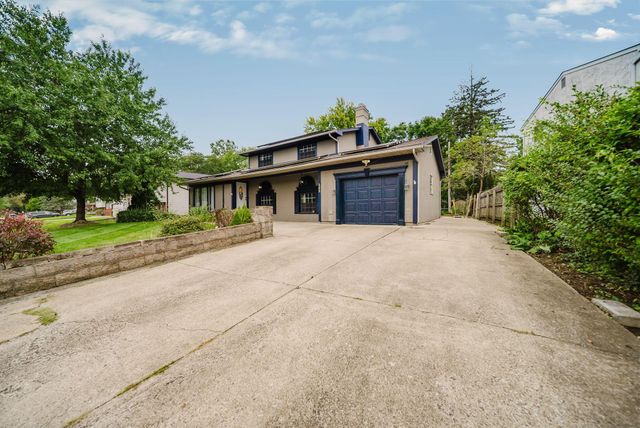 300 Dunbarton Road, Gahanna, OH 43230