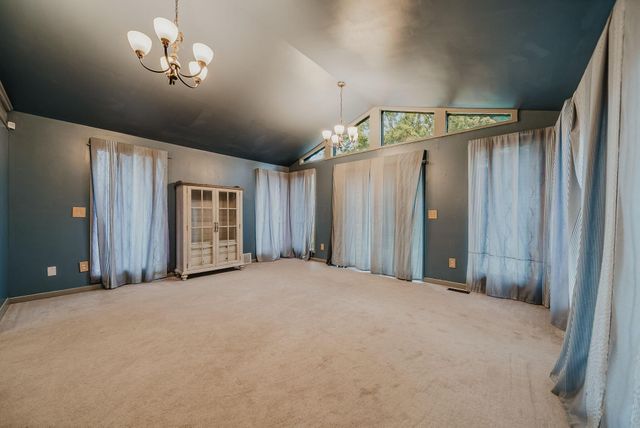 300 Dunbarton Road, Gahanna, OH 43230