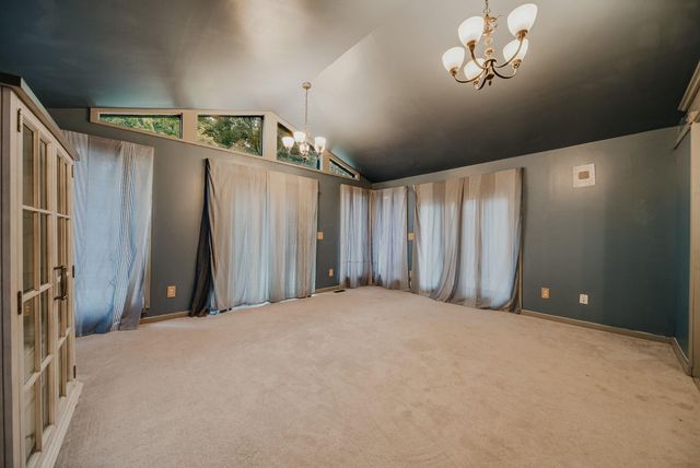 300 Dunbarton Road, Gahanna, OH 43230