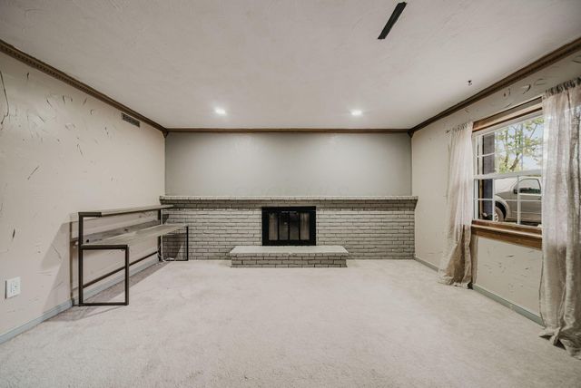 300 Dunbarton Road, Gahanna, OH 43230