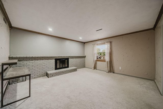300 Dunbarton Road, Gahanna, OH 43230