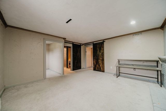 300 Dunbarton Road, Gahanna, OH 43230