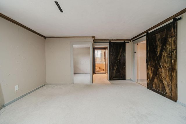 300 Dunbarton Road, Gahanna, OH 43230