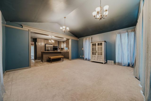 300 Dunbarton Road, Gahanna, OH 43230