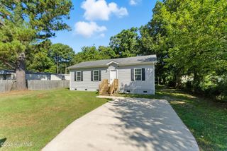 146 Wedgewood Drive, Moyock, NC 27958