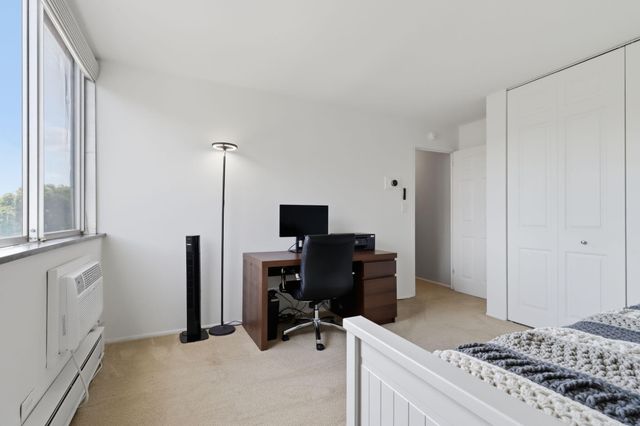1050 Wall Street 3E, Ann Arbor, MI 48105