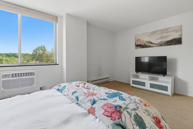 1050 Wall Street 3E, Ann Arbor, MI 48105