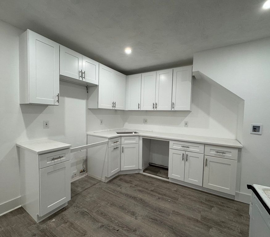 120 Sea St A, Barnstable, MA 02601