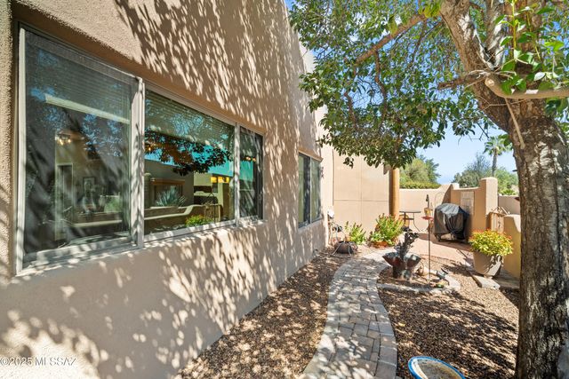 3717 S Camino Del Cefiro, Green Valley, AZ 85614