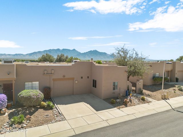 3717 S Camino Del Cefiro, Green Valley, AZ 85614