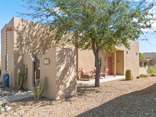 3717 S Camino Del Cefiro, Green Valley, AZ 85614