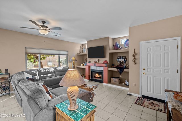 3717 S Camino Del Cefiro, Green Valley, AZ 85614