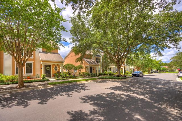 901 WYNBROOK LANE, Deland, FL 32724